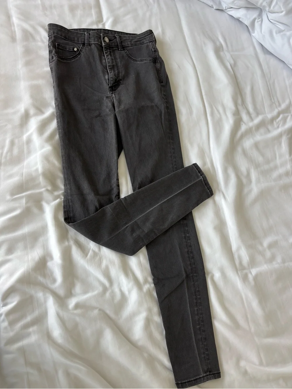 H&M Women’s Dark Gray Skinny Jeggings